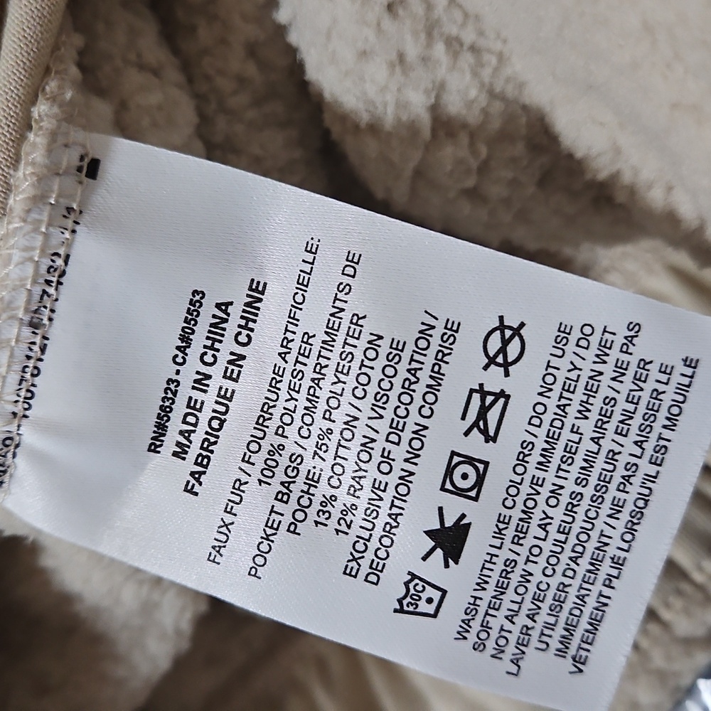 NWT Nike Sherpa Fuzzy Warm Jogger Pants - Picture 7 of 11